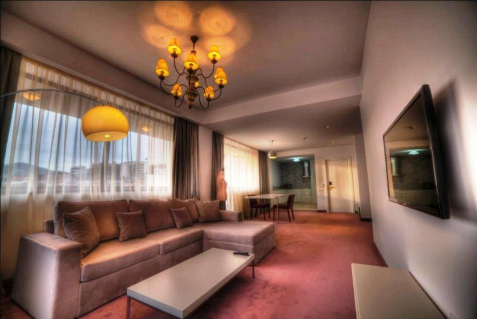 בראשוב Apart Hotel Vlad Tepes מראה חיצוני תמונה