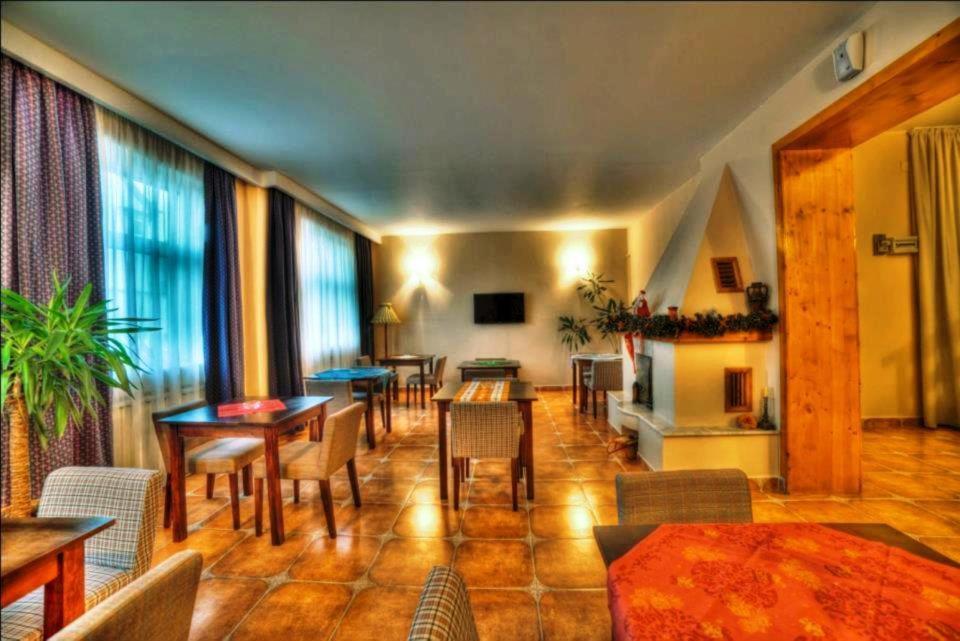 בראשוב Apart Hotel Vlad Tepes מראה חיצוני תמונה