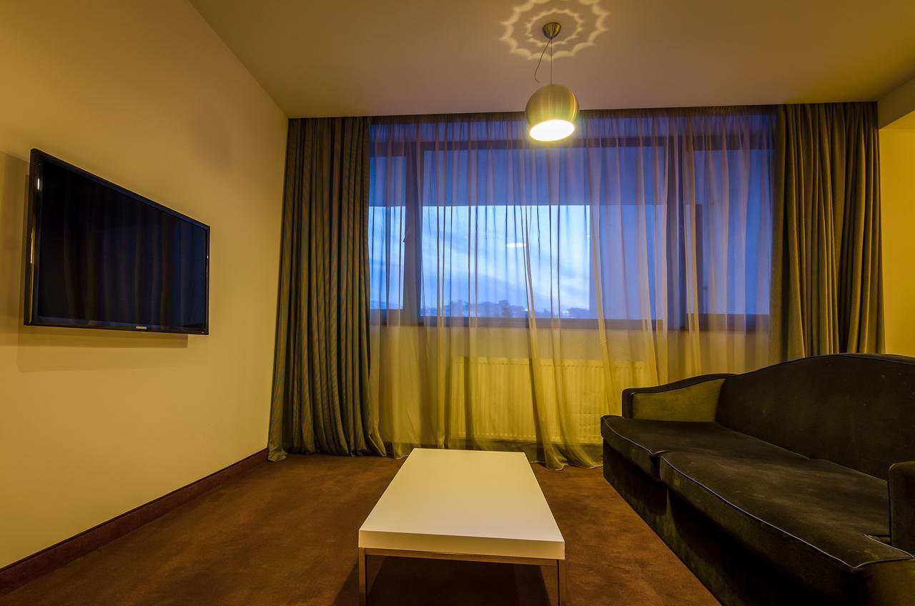 בראשוב Apart Hotel Vlad Tepes מראה חיצוני תמונה